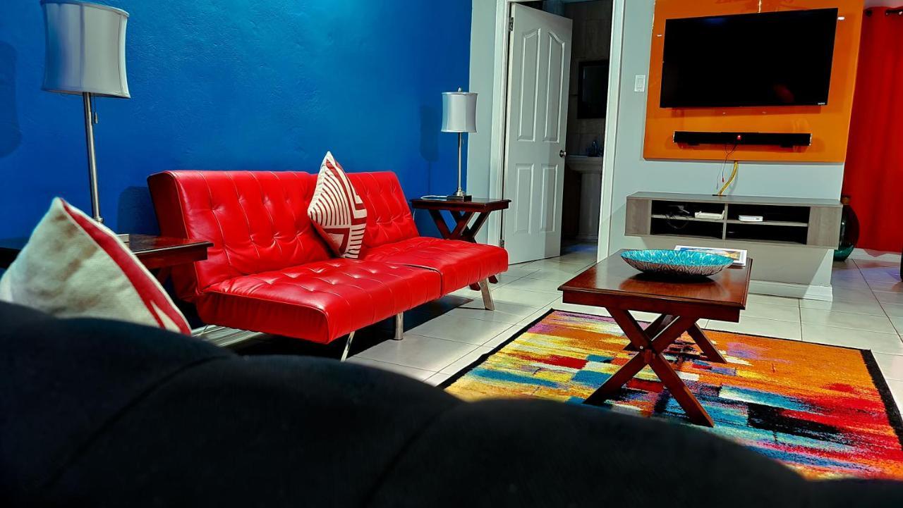 Donhead New Kingston Apt 5 Extérieur photo