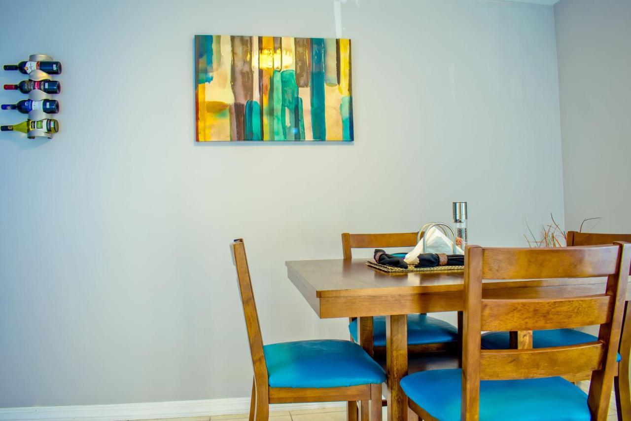 Donhead New Kingston Apt 5 Extérieur photo