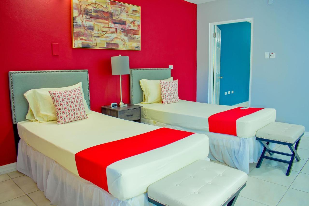 Donhead New Kingston Apt 5 Extérieur photo